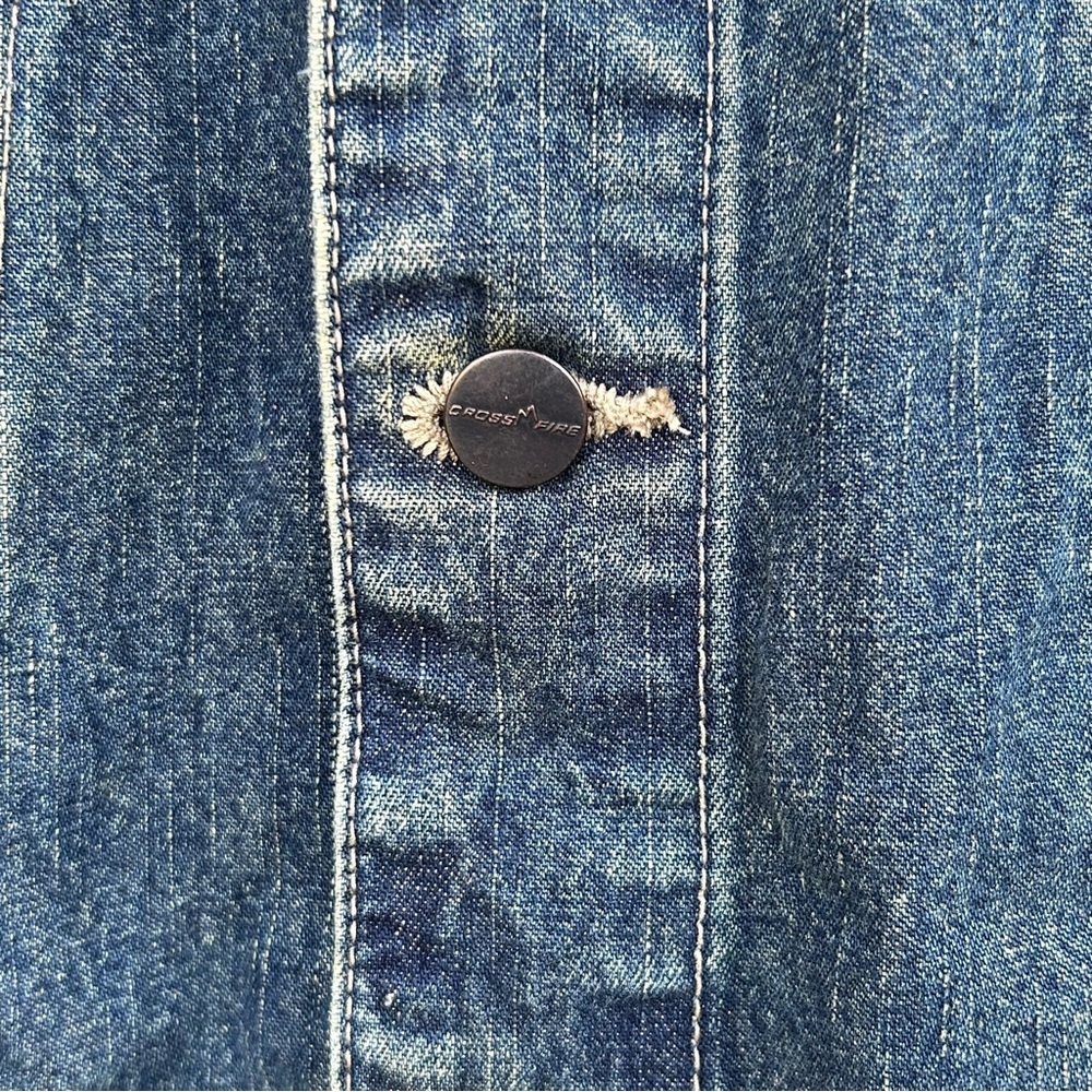 Cross Fire Denim Jacket - Picture 4 of 9